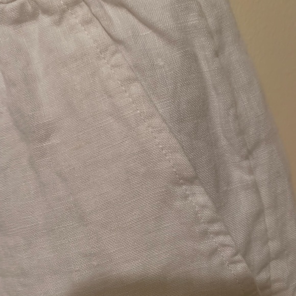 Isaac Mizrahi, 100% linen shorts - Picture 3 of 8